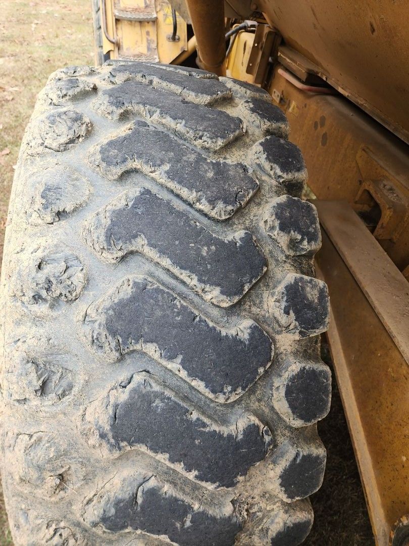 2012 CATERPILLAR 725 - Image 21